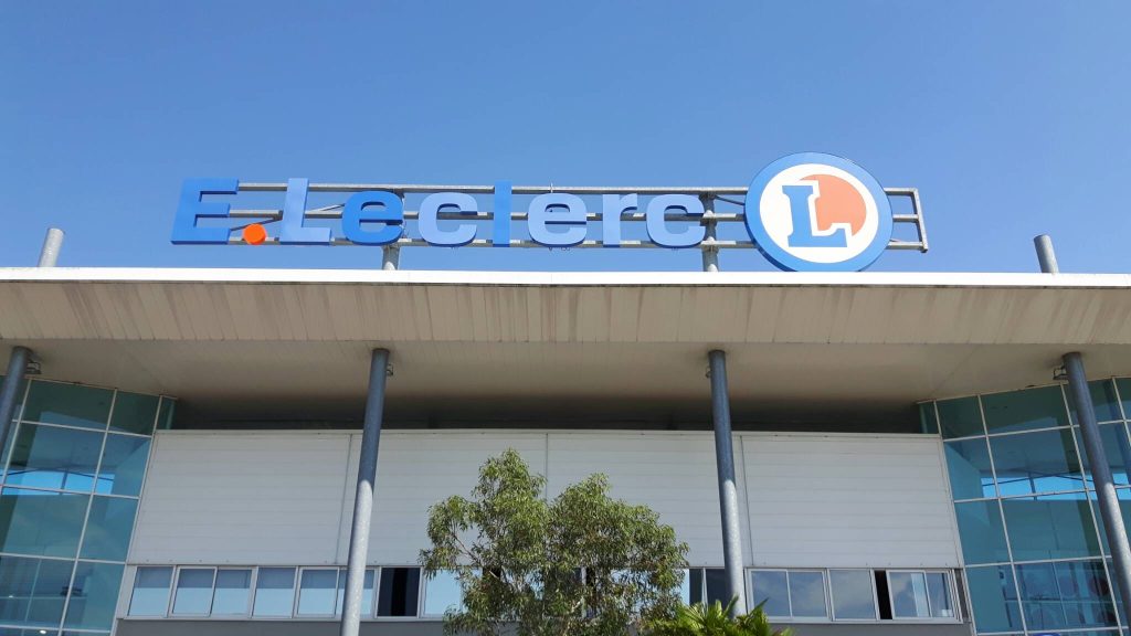 Carrefour et E.Leclerc agissent en faveur de leurs salariés